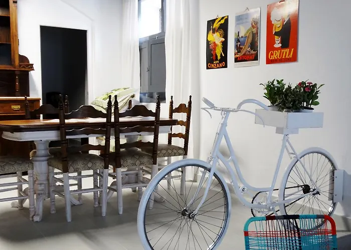 Barraca Loft Figueres Szálloda *